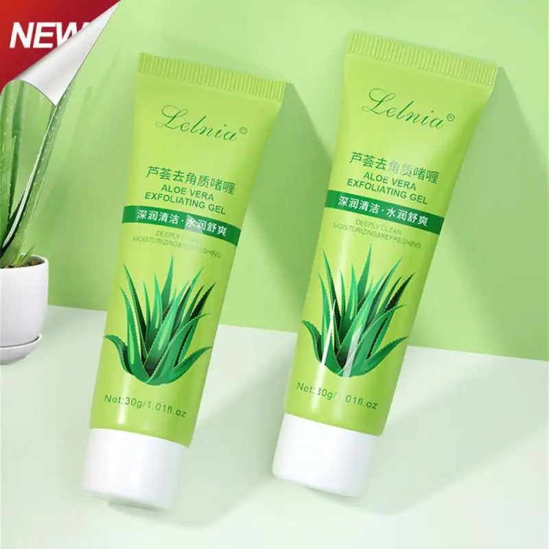 Widely Used Aloe Vera Gel Gentle Exfoliation Moisturizing Scrub Dredge Pores Nourish The Skin Mud Scrub Daily Skin Care Scrub